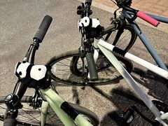 -迪卡侬(高新万达店)