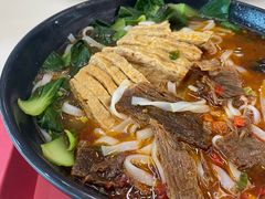 麻辣牛肉米粉-复旦大学江湾校区食堂