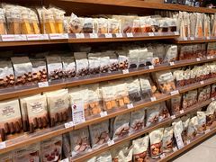 -七鲜超市(瑞虹天地太阳宫店)
