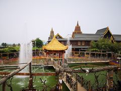 -呀路古热带植物园
