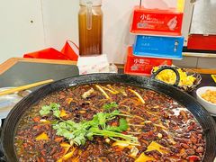 泡椒美蛙汤锅-鸿顺老铁锅美蛙鱼府(解放碑店)