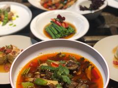 -箱美术馆私房菜(水晶郦城店)