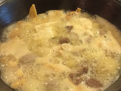 -鲜入围煮花胶鸡海鲜火锅