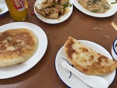 -铁东熏肉大饼铺老二马路黑牌子