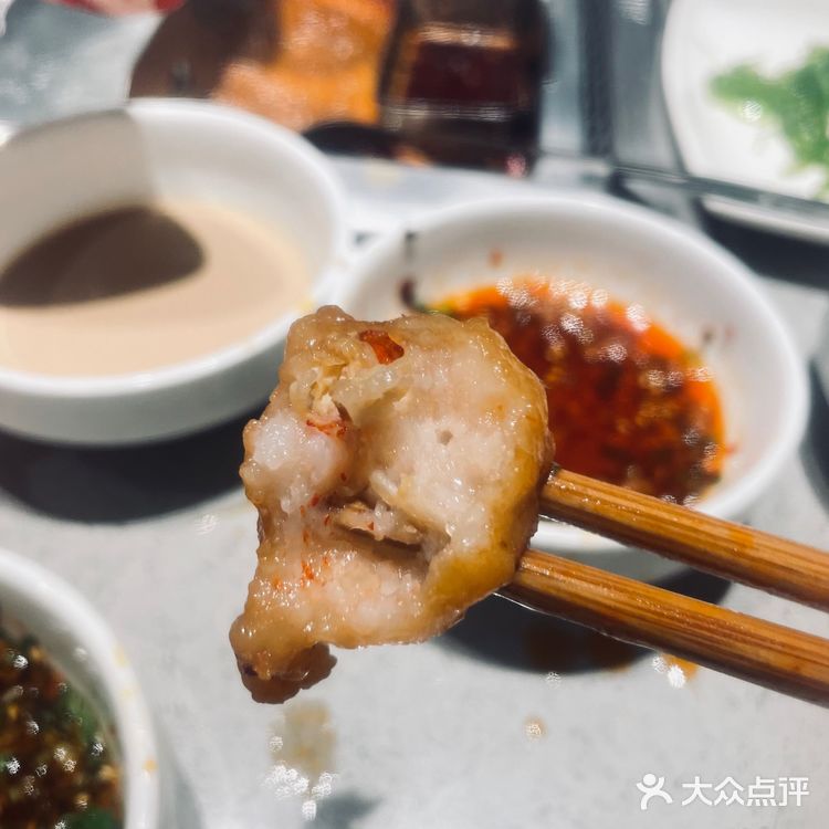 天冷了,一起来海底捞洗筷子吧!