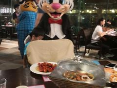 -白虎自助餐厅·真老虎·景观自助餐厅(广州长隆酒店)