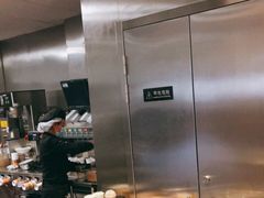 自助取餐区-麦当劳(新王府井店)