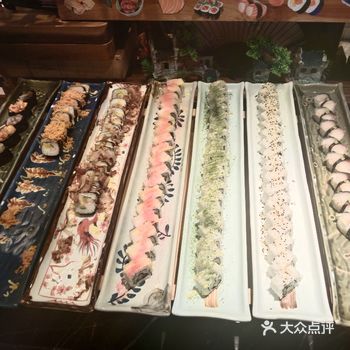 在呼和浩特市有这么一家宝藏海鲜自助餐，在万达文华酒店