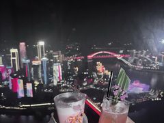 -苏丝的天空高空酒吧Suzie's Sky Bar