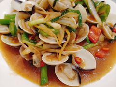 -覃记海鲜美食餐厅