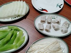 -誉龙凤鸡煲(南联店)