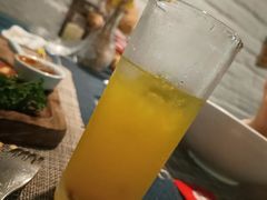-又见马甲M8融合西餐厅(体育中心店)