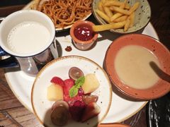 -良木缘咖啡西餐(优品道广场店)