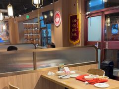 -护国寺小吃店(红莲南路店)