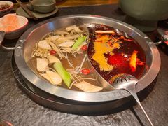 -山城棒棒军手作火锅·天花板手撕水牛鲜毛肚(北京店)
