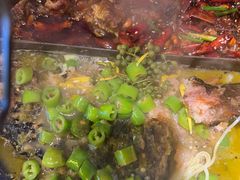 -鸣记脆皮烤鱼·海鲜烤鱼(三八广场店)