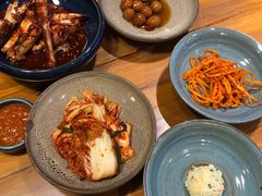 -草家酱蟹炭火烤肉店(珲春南路一店)