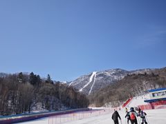 -亚布力新体委滑雪场