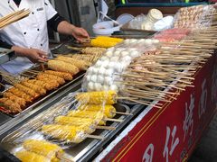 自助取餐区-小魏哥果仁烤面筋