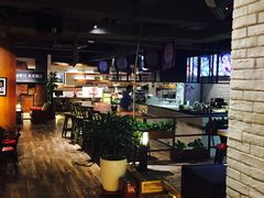 -JINNS锦时 steak&pizza(浸信会礼拜堂旧址店)