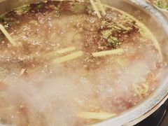 -肖肖酸萝卜鱼火锅(总店)