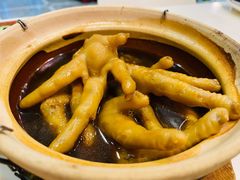 鲍汁凤爪-禄興記香港大排档(歌斐中心店)