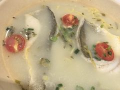 -玖鲜小笼(中山广场店)