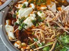 -老五鸡丝豆花面粉(瑞金北路68号院店)