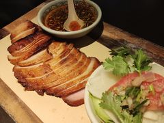 -大头虾越式风味餐厅(光明广场店)