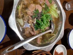 -谢老五跷脚牛肉·非遗传承店