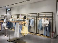 -URBAN REVIVO(佛山南海万达广场店)