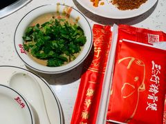 -三人行骨头王火锅(长寿店)