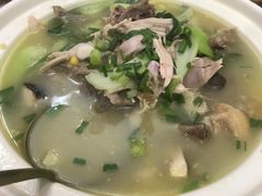 土鸡锅子-云南妈妈特色菜缘滋缘味