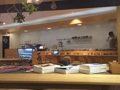 大堂-柴务处·柴犬主题狗咖