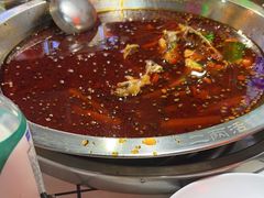 -蛙一刀·麻椒鱼火锅(金仙桥店)