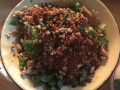 -拈签一笑黄牛肉辣卤串串