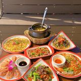 潮州的！！西马路这家砂锅粥好吃又好看耶 