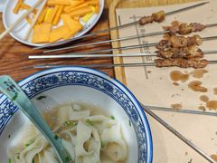 -东大桥小国抻面烧烤(长通路店)