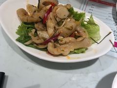酸辣无骨凤爪-滕记星发餐室·新加坡菜(巨鹿路店)