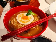 -黛遇·黛瓦宴花园餐厅