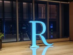 -上海龙之梦万丽酒店