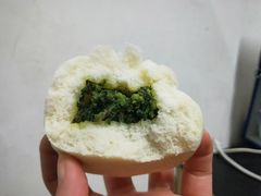 荠菜包子-津市刘聋子粉馆(林科大店)