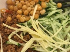 -维也纳酒店(广州番禺大石江景花园店)