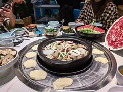-蚝牛记涮烤牛肉餐厅(滨江国际花园店)
