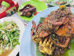 -明记烧鱼美味店