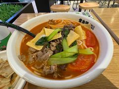 -蒙自源米线大王(花园城商场店)