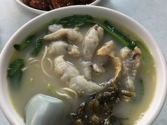 -明呈黄鱼面馆(斜土路店)