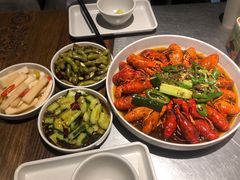 -龙巢盱眙龙虾·牛蛙·烧烤宵夜(八卦岭店)