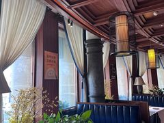 -八府香鸭·啫啫煲(华山路店)