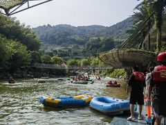 -虎啸峡漂流